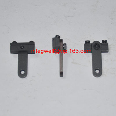 Latch needle holder / guide rail / latch needle support / needle clamp